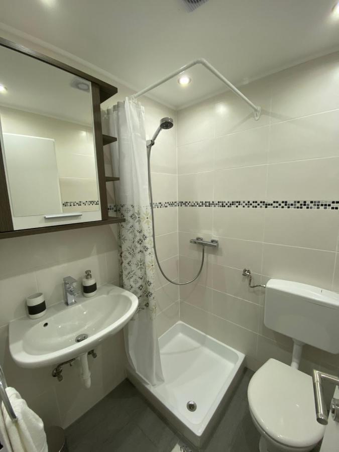 Heiligen Gestade Ossiach Apartment 1 מראה חיצוני תמונה